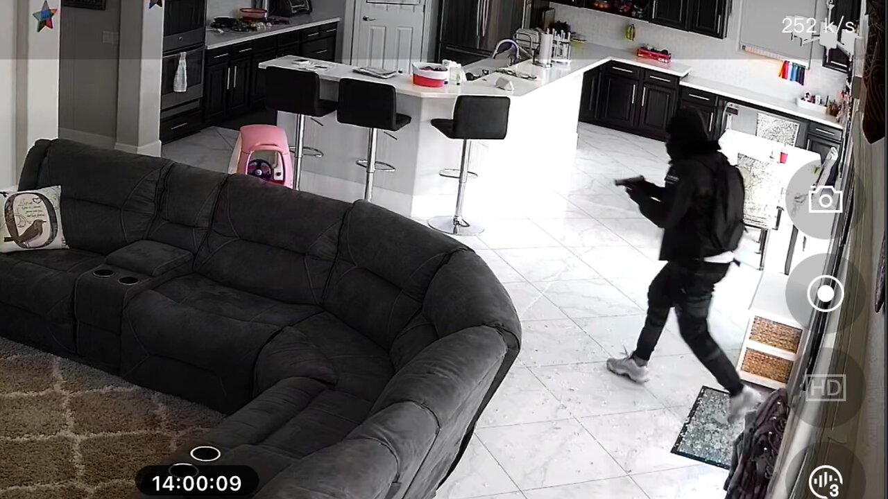 CAUGHT ON CAMERA: Armed robbers hit northwest Las Vegas home