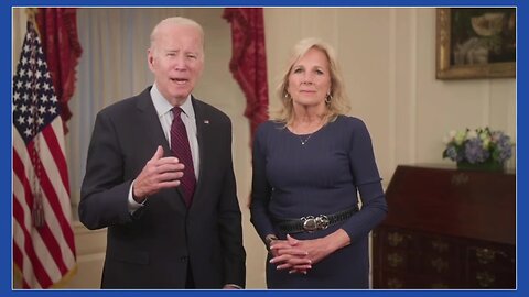 Joe Biden promises to Defend Democracy from "MAGA Republicans", but can't even Defeat a Teleprompter