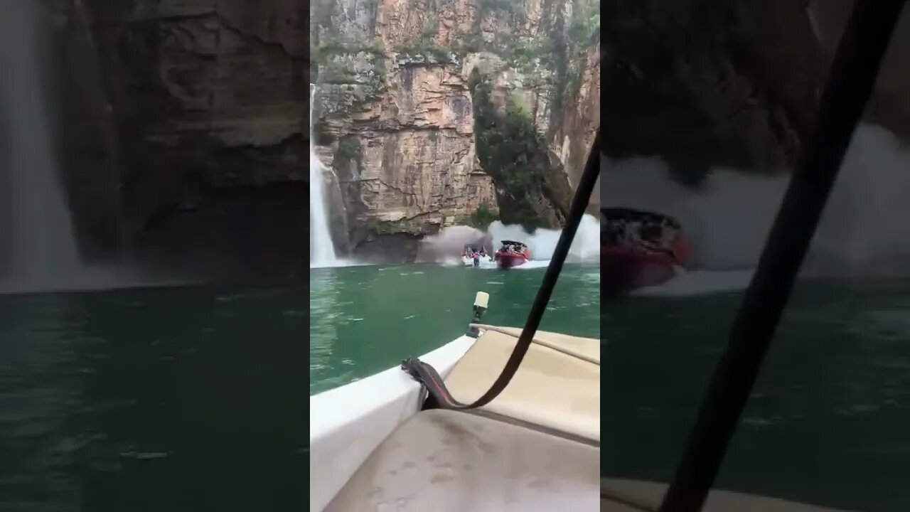 Canyon collapses onto boats in Brazil 🇧🇷 resulting in causalities and injuries
