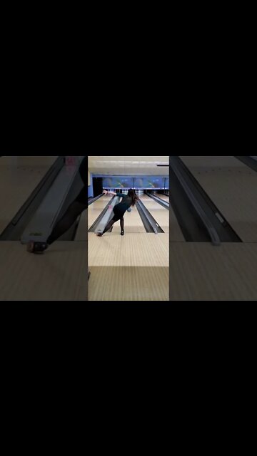 හොඳට බලන්න අදුරන කෙනෙක් ඉන්නවා 👏 අනේ මන්දා අපේ උනුත්නම් 🤭