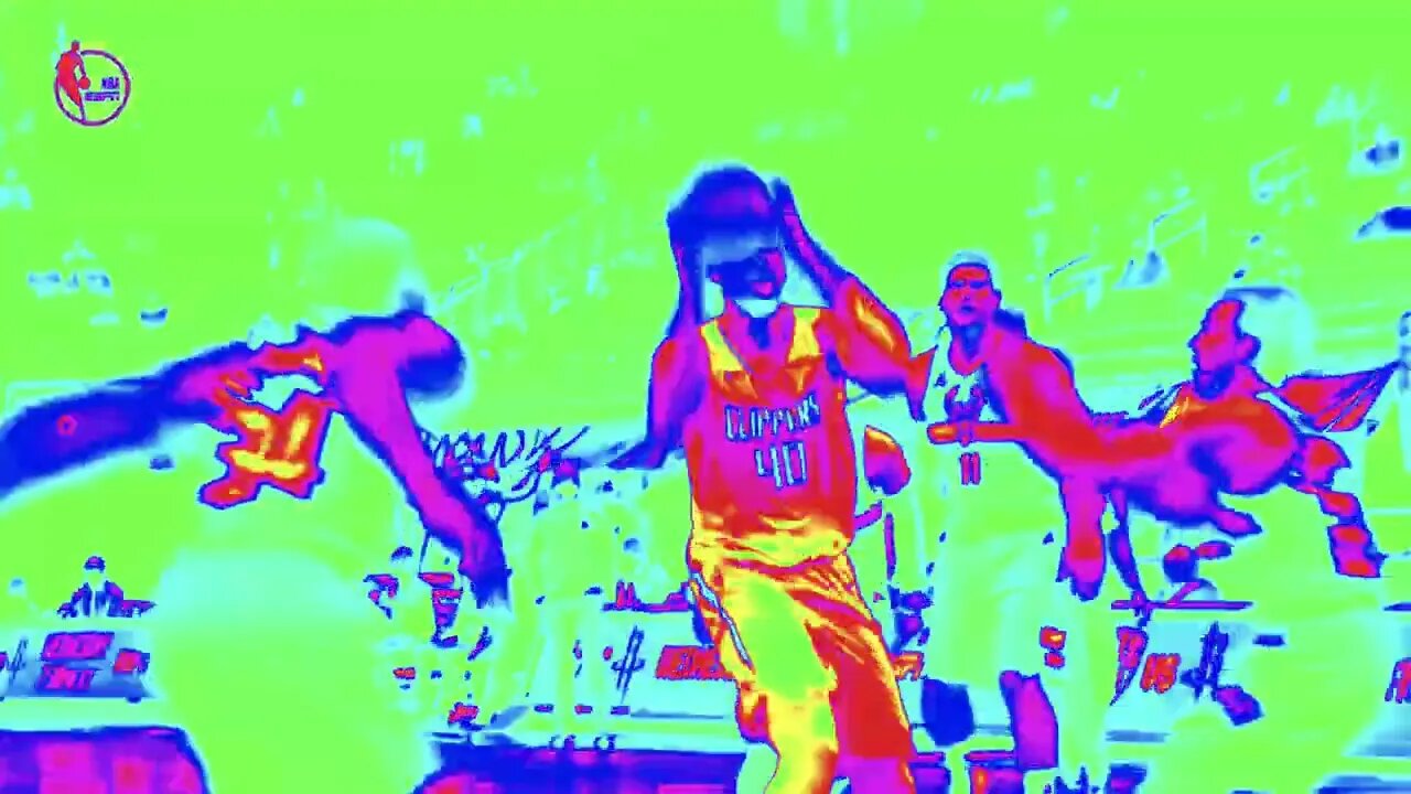 Giannis goin crazy against clippers
