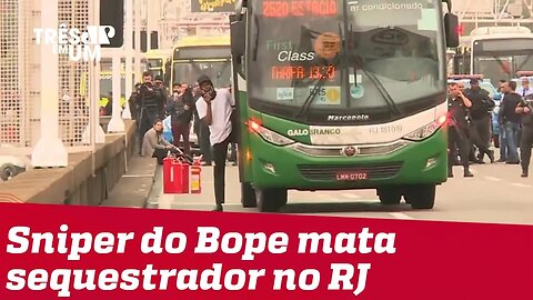 Atirador do BOPE mata sequestrador de ônibus na Ponte Rio-Niterói