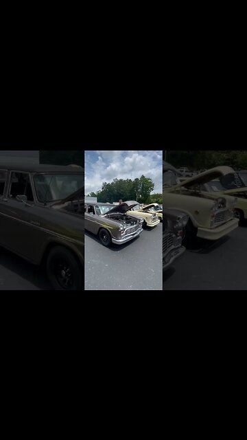 Pair of Checker Marathons. A Station Wagon & a Sedan