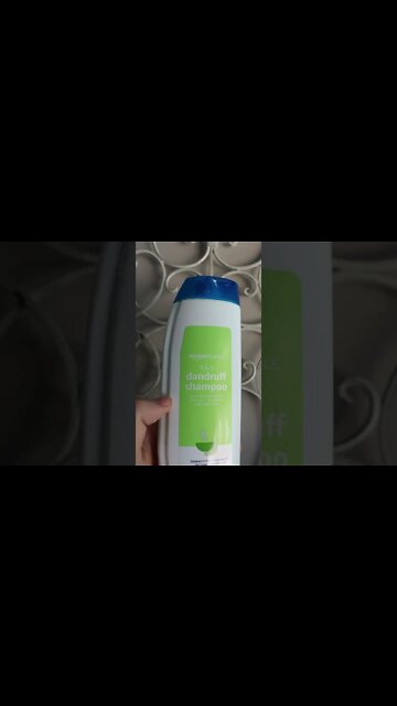 amazon basics green apple dandruff shampoo quick review