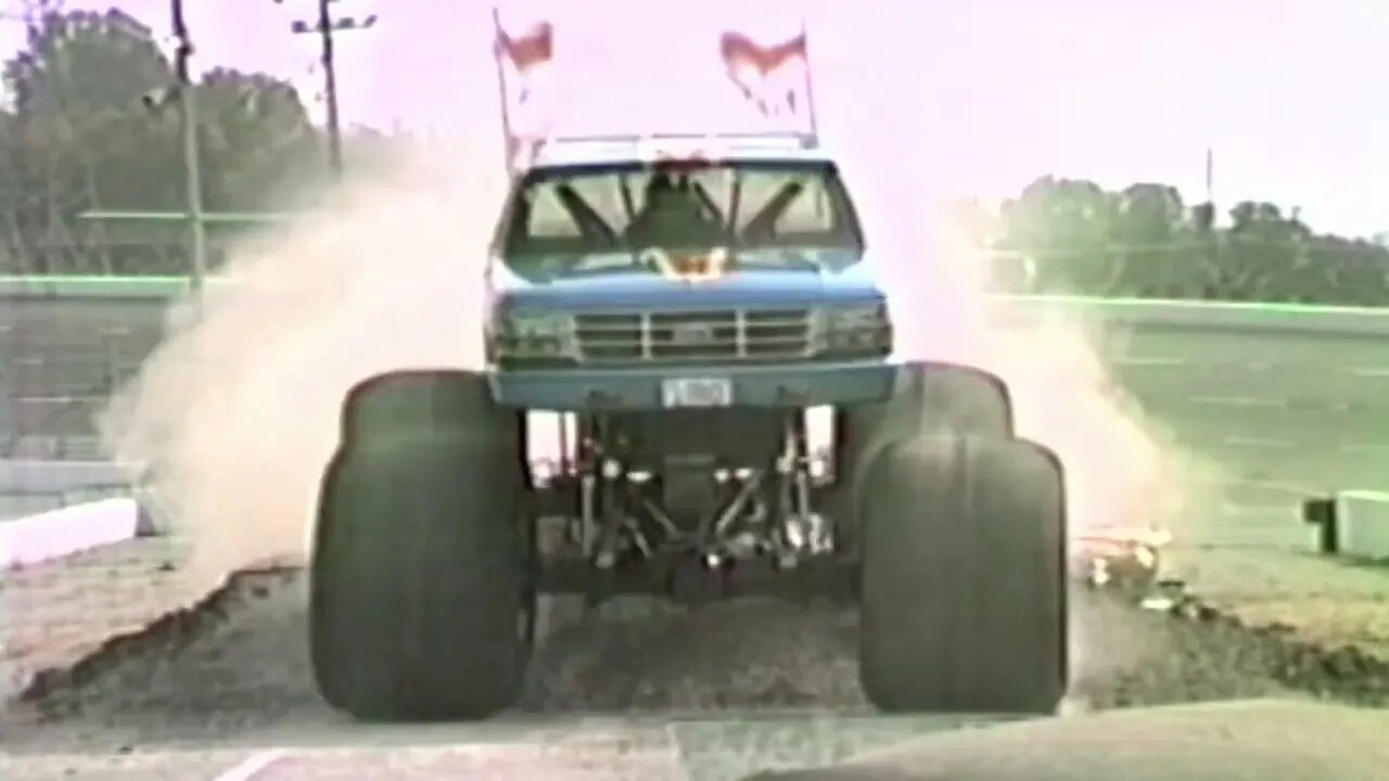 Bigfoot Monster Jam Front Flip - Whacked Out TV