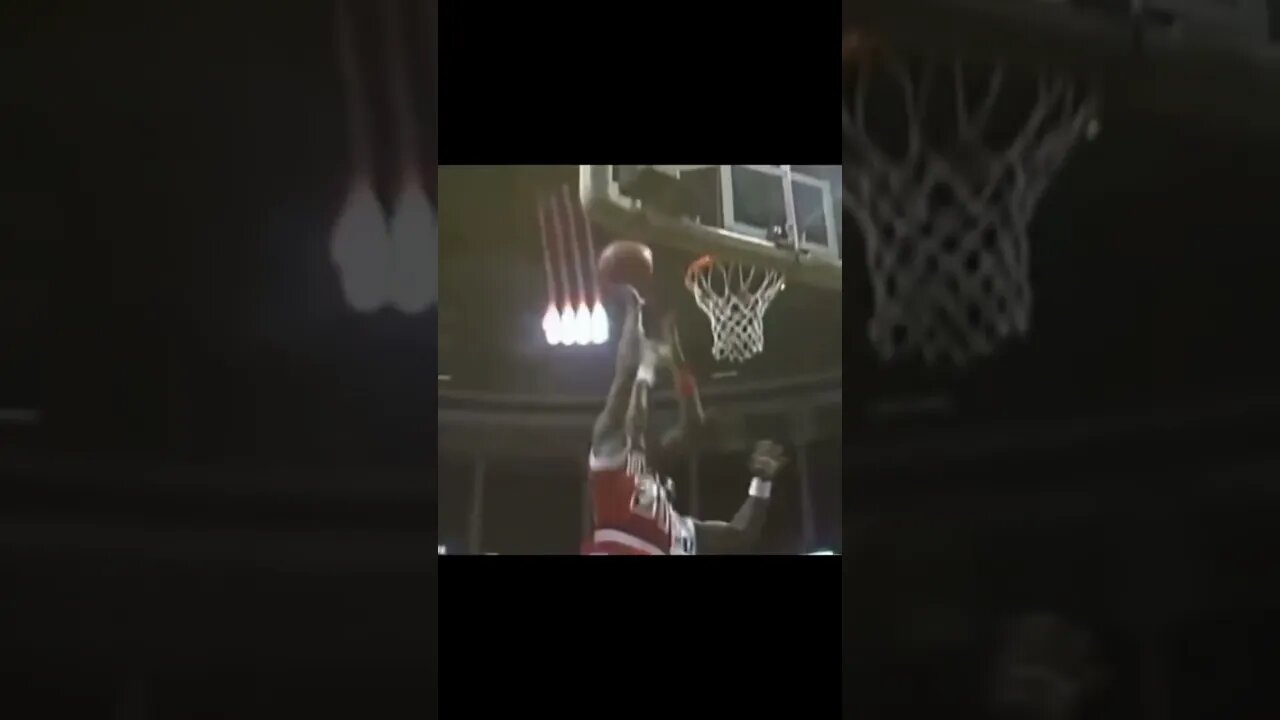 KARL MALONE WAS DIRTY!!! #shorts