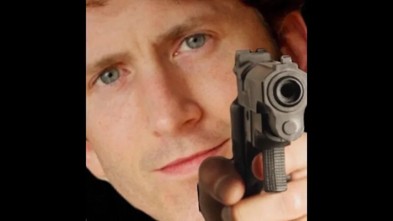 Todd Howard kills Aslan in Garry's Mod