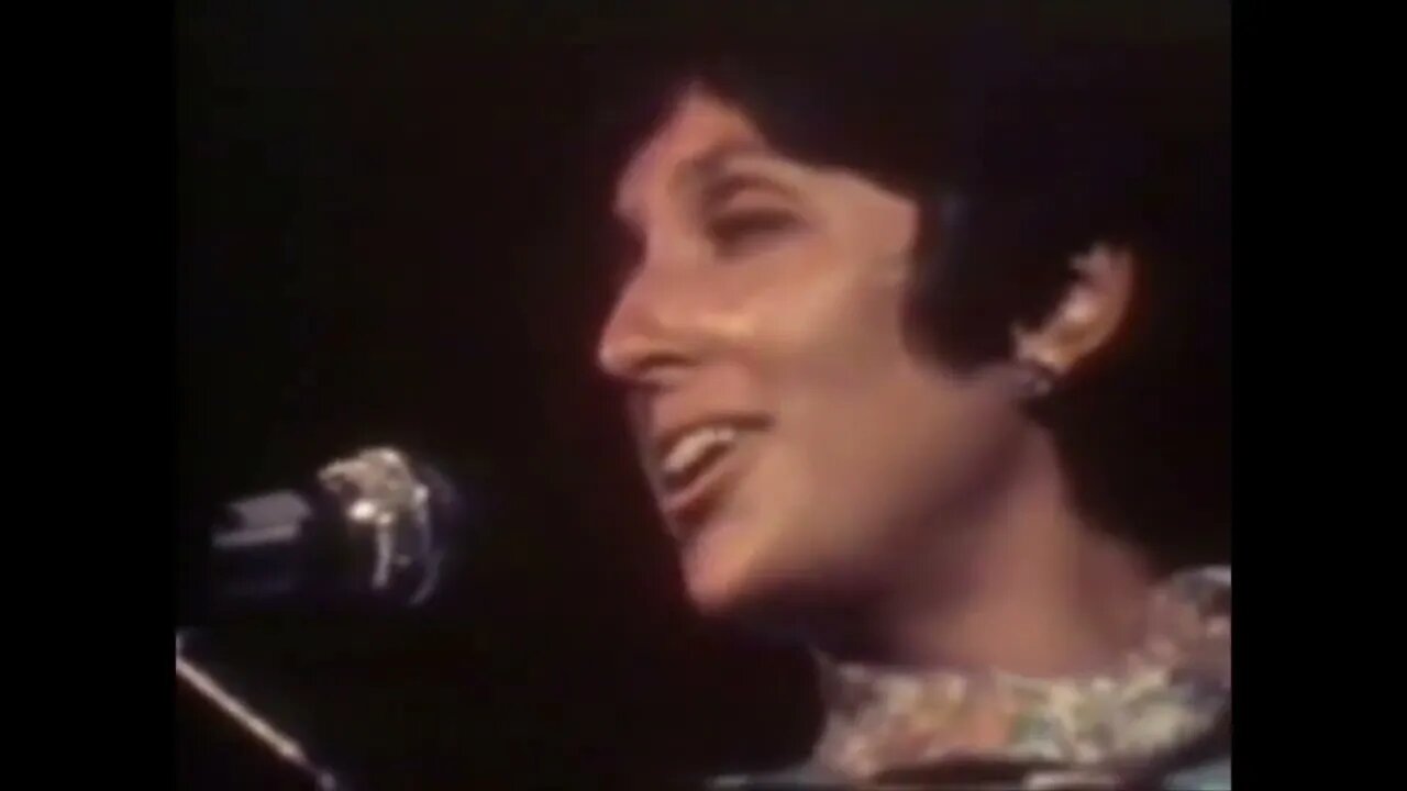 Joan Baez - We Shall Overcome - 1969