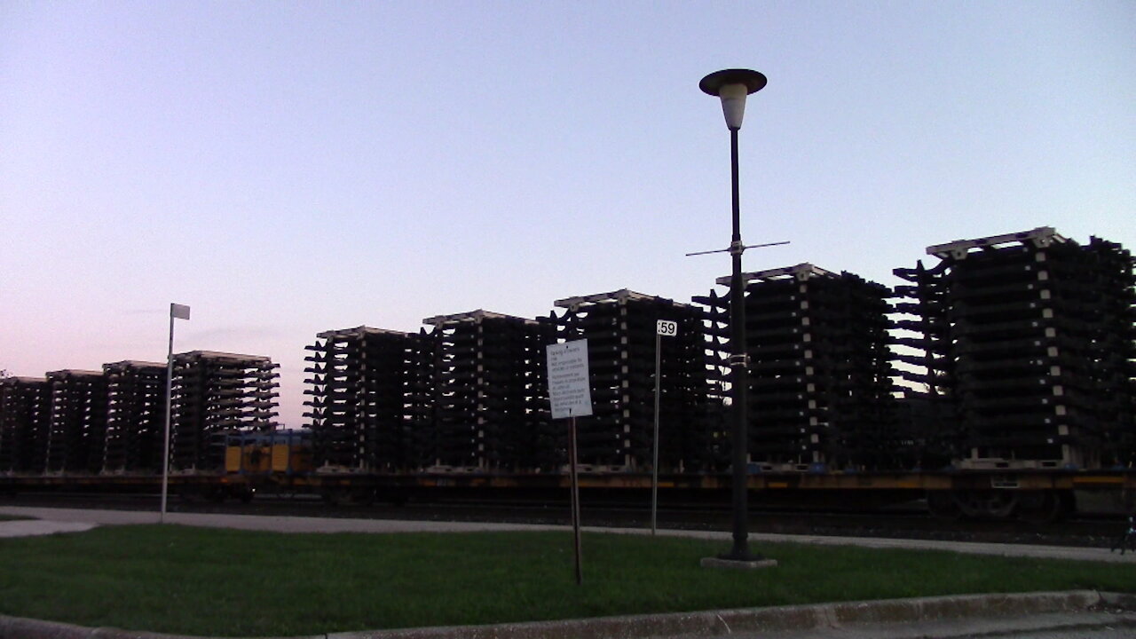 Manifest Train CN 485 With CN 5611 & CN 2564 Locomotives Westbound In Ontario