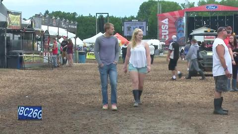 Heavy rain makes for soggy conditions at Country USA