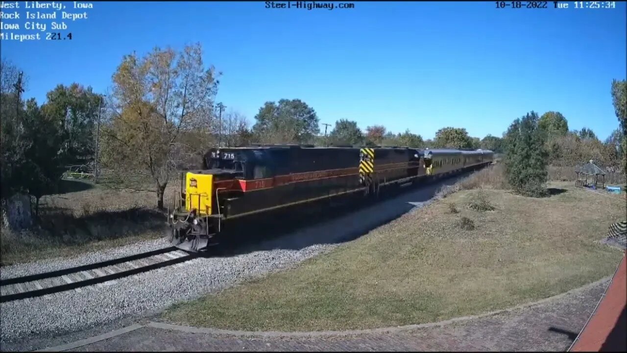 IAIS 715 and 714 Leading EB 3 Passenger Cars at West Liberty, IA on October 18, 2022