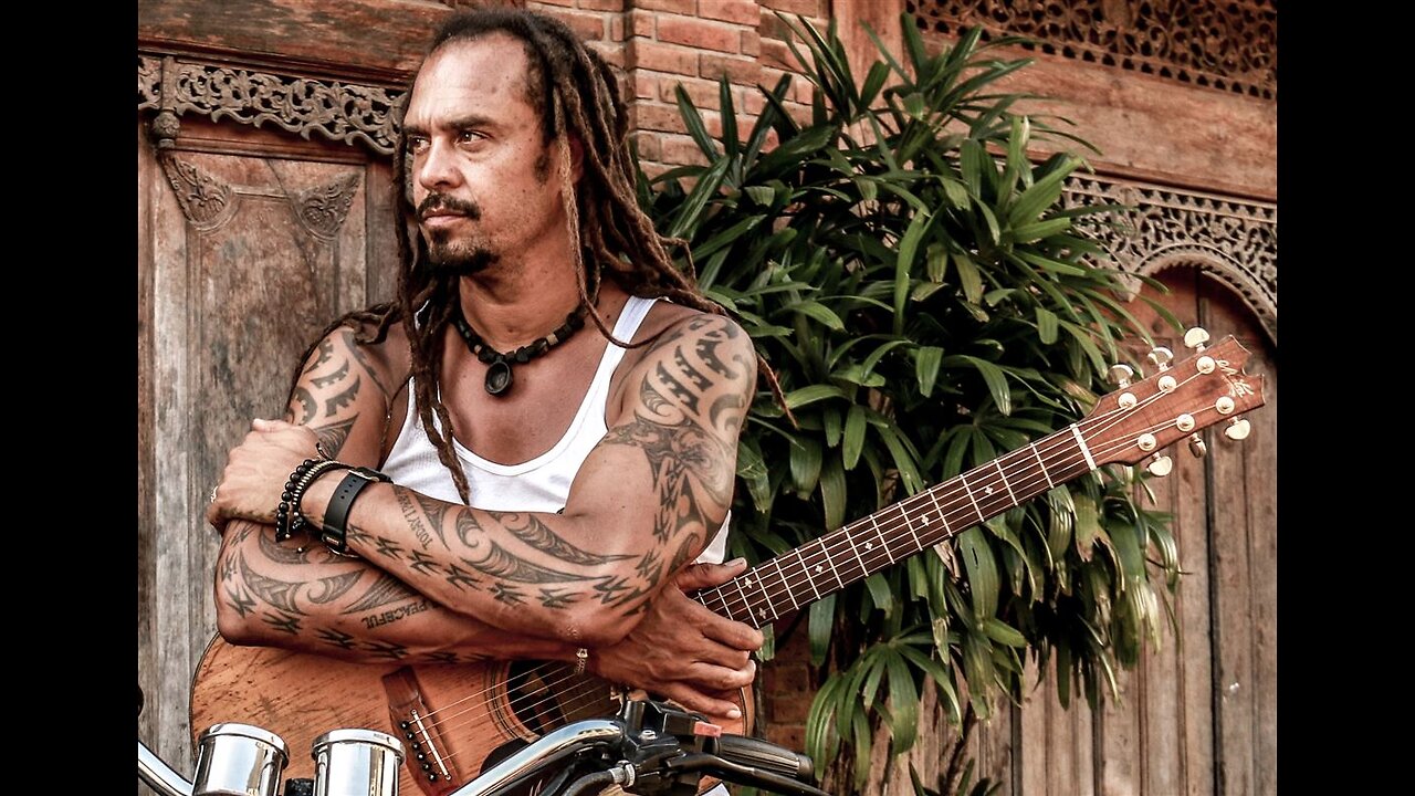 Michael Franti Can't Do It Alone...