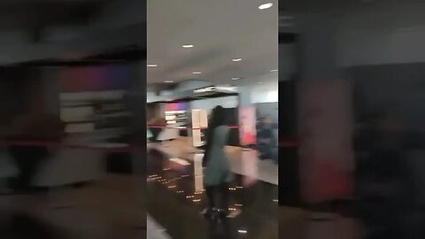 Índios em ação no aeroporto de Brasília DF #shorts