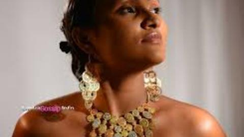 මදුෂා රාමසිංහ ගුද මාර්ගය ආදායම් මාර්ගයක් කරගනී