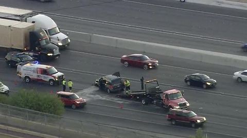 Crash causing major traffic delays on I-15, Flamingo