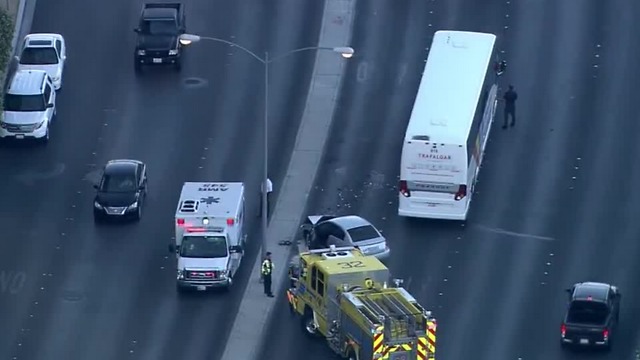 Crash closes lanes on Frank Sinatra Drive, near T-Mobile Arena