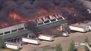 Massive fire at Illinois chemical plant