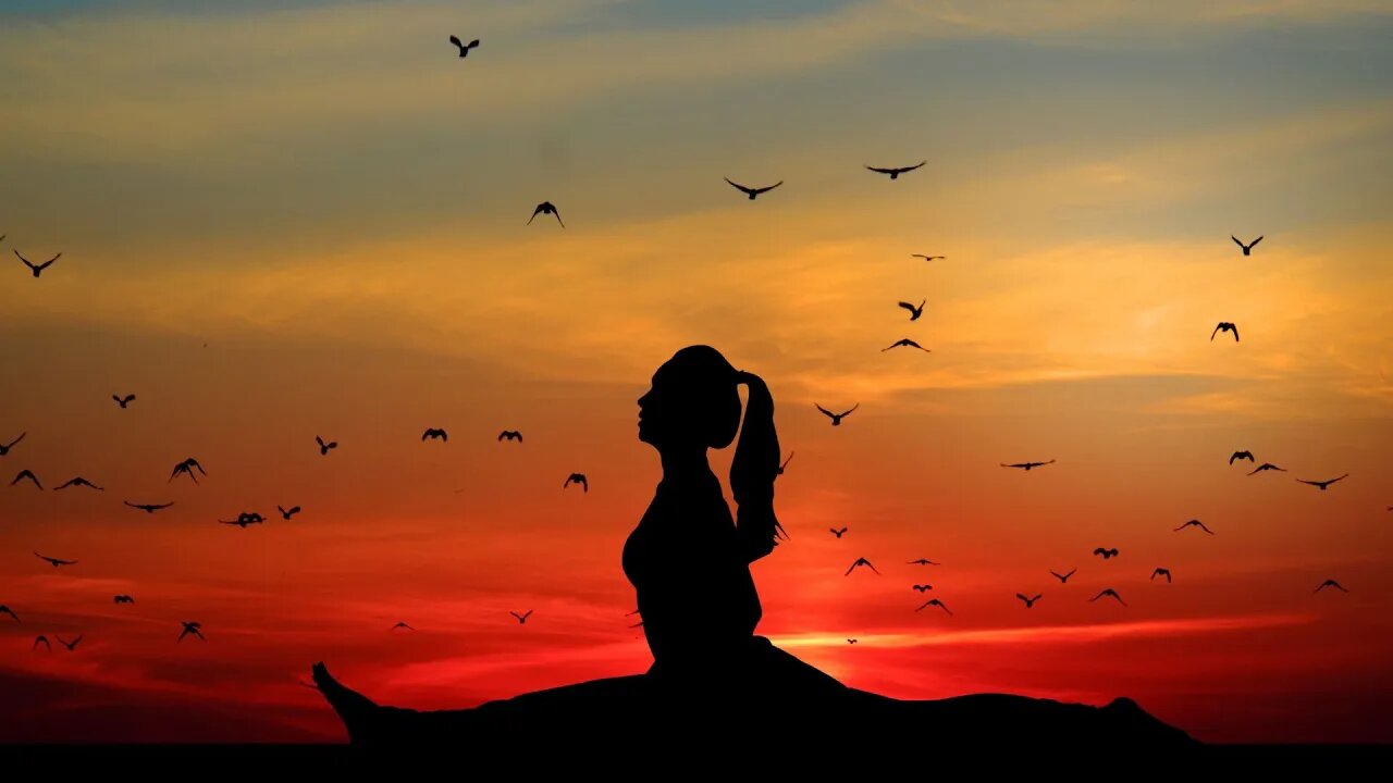 Try This Powerful 3 Minute Shiva Stuti Karpura Gauram Mantra to Improve Your Mood!