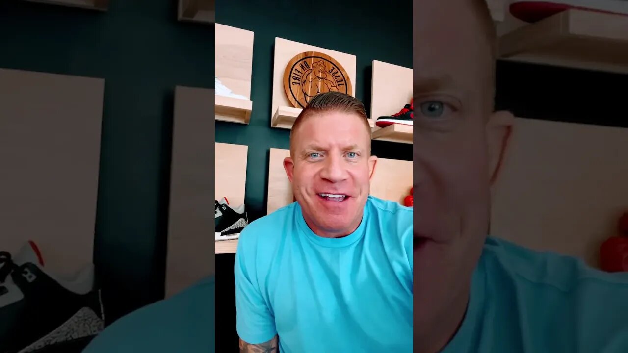 Kamaru Usman ATTACKS a YouTuber (verbally)