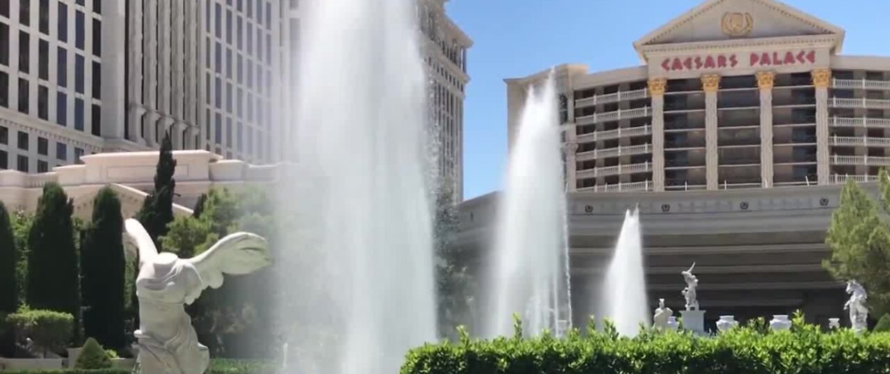 Fountains turned back on at Caesars Palace