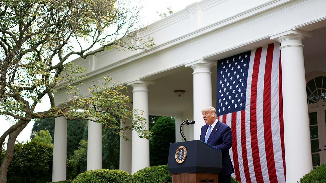 Trump leaves the White House with the Marine One and goes to several rallies!