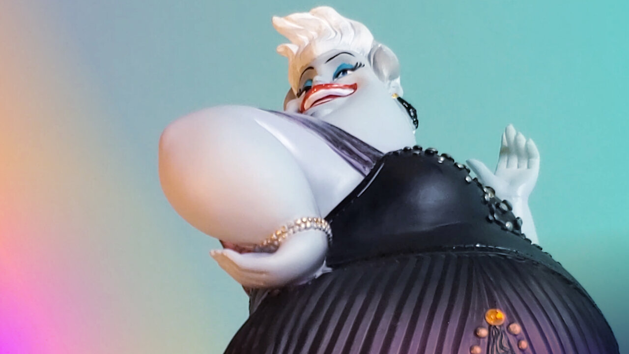 Ursula Figure - Enesco Disney Showcase