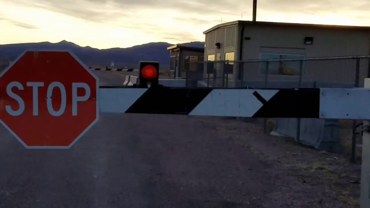 (AREA 51) BUS, BACK GATE, & NEW BLACK MAILBOX