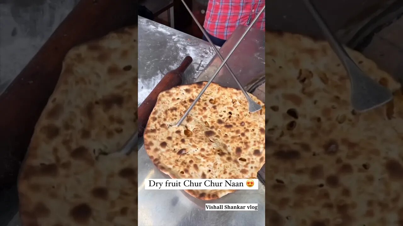 Chur Chur Naan 😋 #foodvlog #vlogs #minivlog