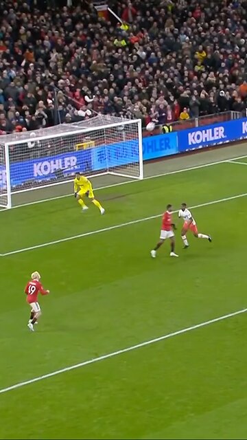 Garnacho enjoying playing football (short video)