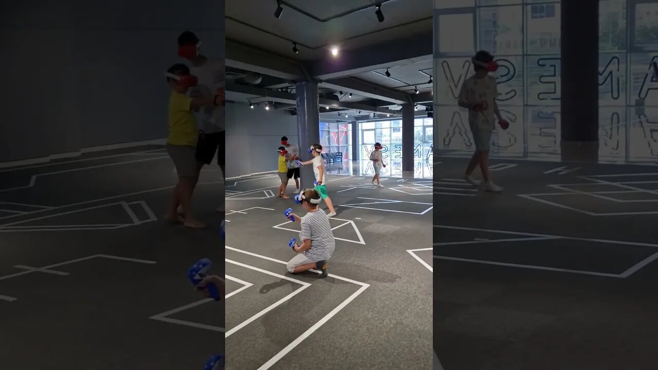 tiktok:unreal.md 🎮👾🕹️ #vr #vrclub #virtualreality #unrealvr #moldova #chisinau #vrarena 🖤 @unrealmd