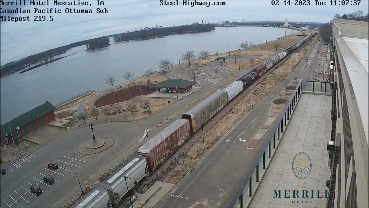 CSX YN2 Leading NB CP 261 Manifest at Muscatine, IA on February 14, 2023