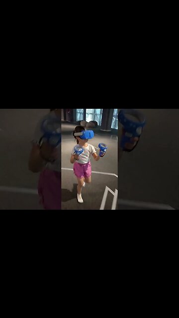 tiktok:unreal.md 🎮👾🕹️ #vr #vrclub #virtualreality #unrealvr #moldova #chisinau #vrarena 🖤 @unrealmd