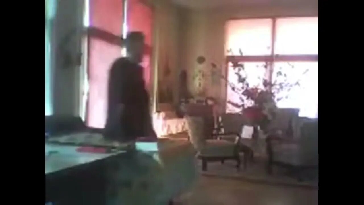 Η επιστροφή στο Youtube και η συνηθισμένη ημέρα των μυστικών υπηρεσιών