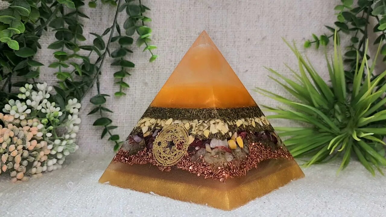 Ascension Orgonites Pyramid - EDITH