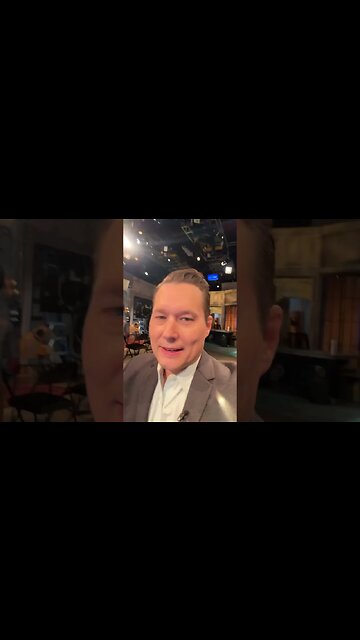 Panic!!! Show about to start!