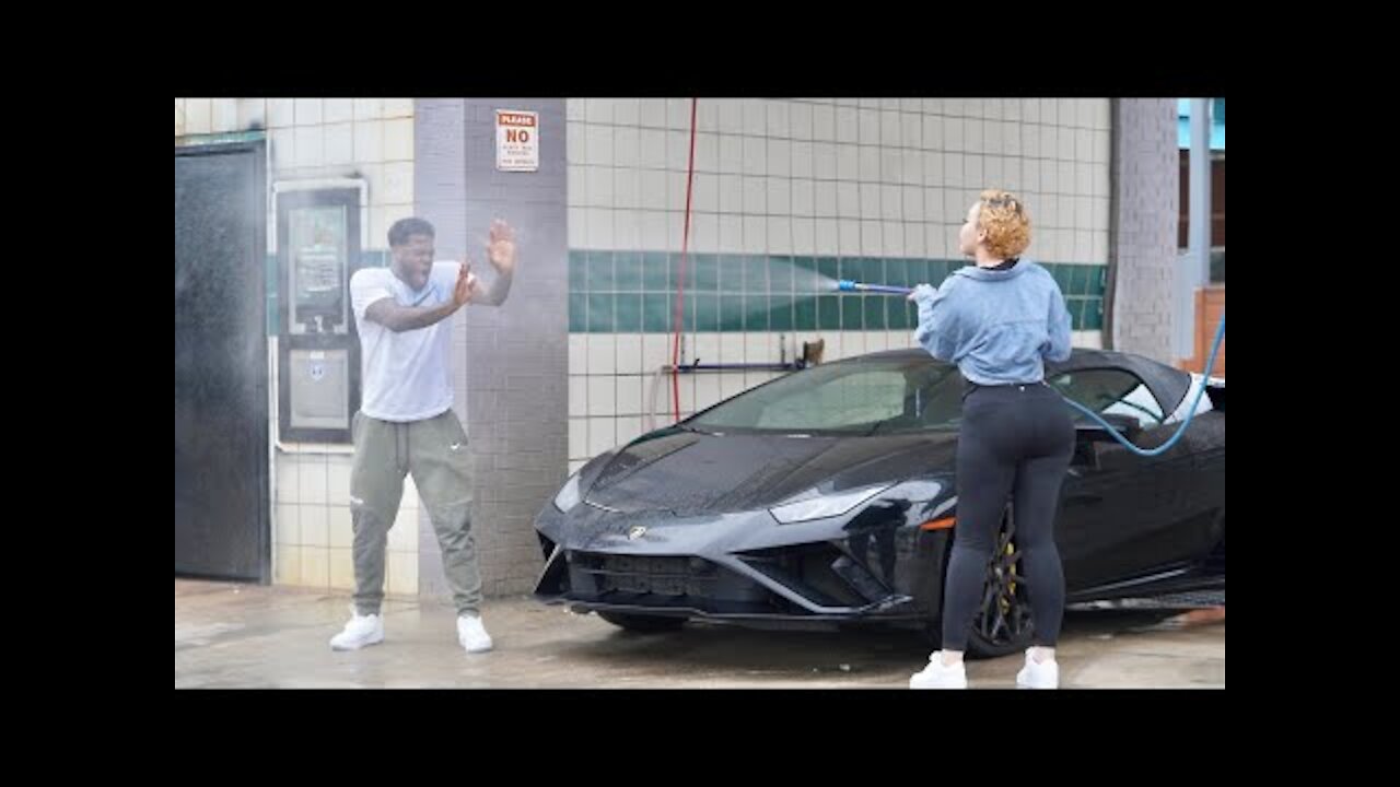 GOLD DIGGER PICK UP A FIGHT (MUST WATCH)