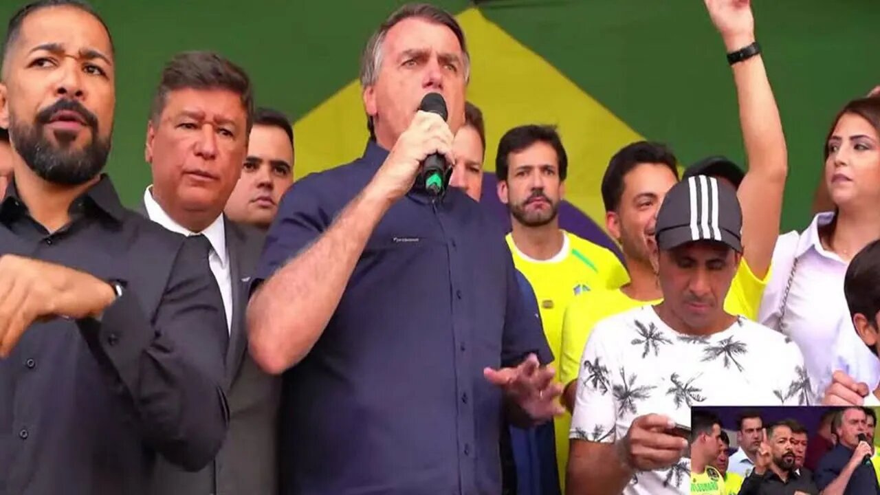 URGENTE: TSE torna Bolsonaro e outras 8 pessoas réus por questionarem lisura das eleições