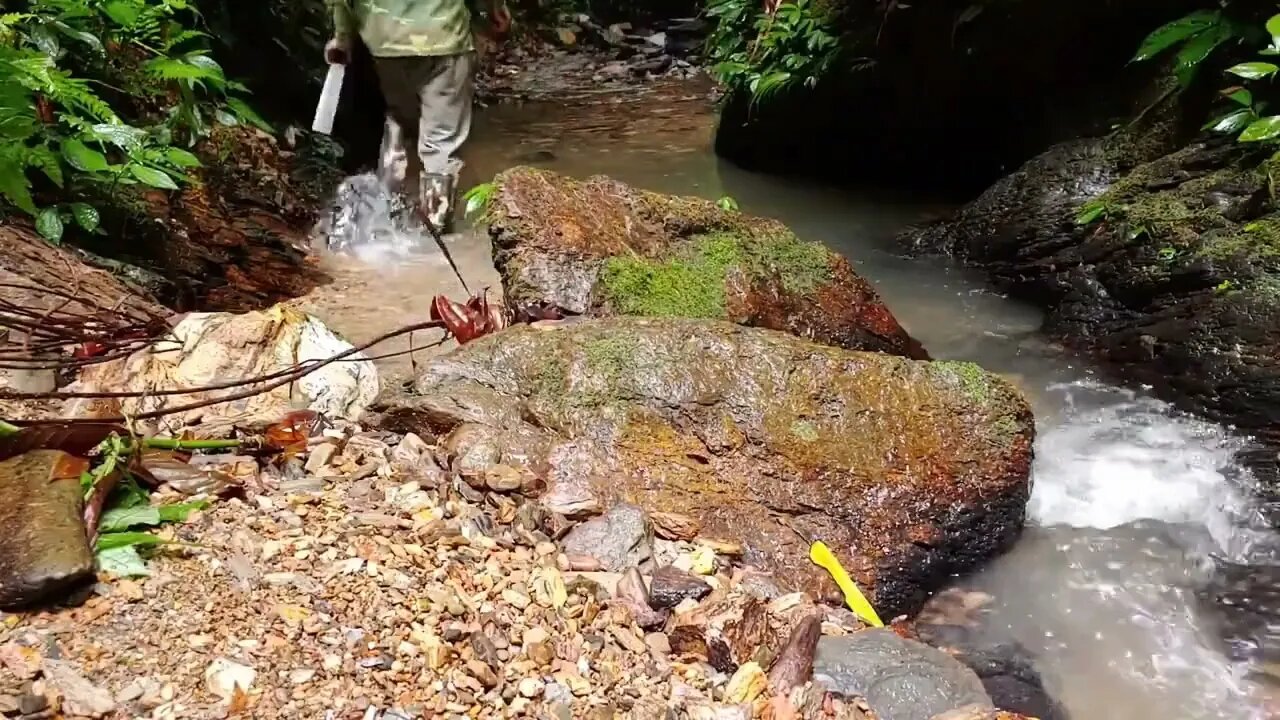 Cooking and surviving in rock caves.16