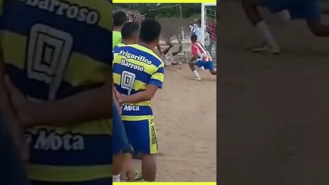 QUE PEDRADA FOI ESSA #memes #viral #rir #fy #top #shorts