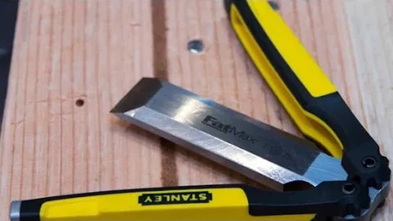 EDC: CHEAP HARD WORK TOOLS FOR CHISEL DEMOLITION PRY. EOD TITAN STANLEY HULTAFORS STK GK HVK KNIVES