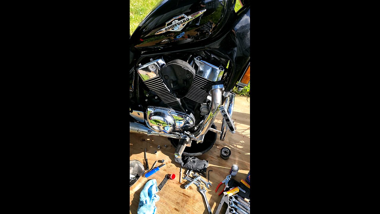 oil change and spark plugs suzuki boulevard 2005