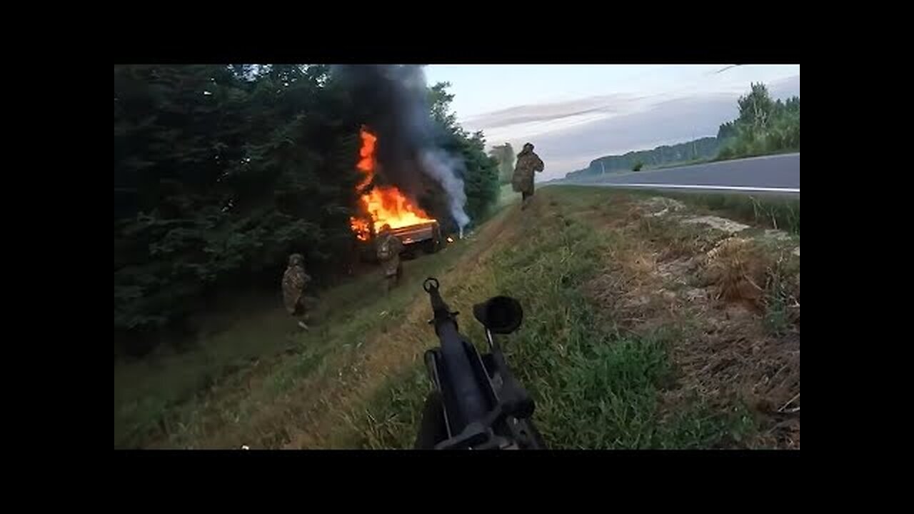 Ukraine War - Ukrainian Special Forces Ambush Russian Truck in Kursk As Ukraine Invades Russia