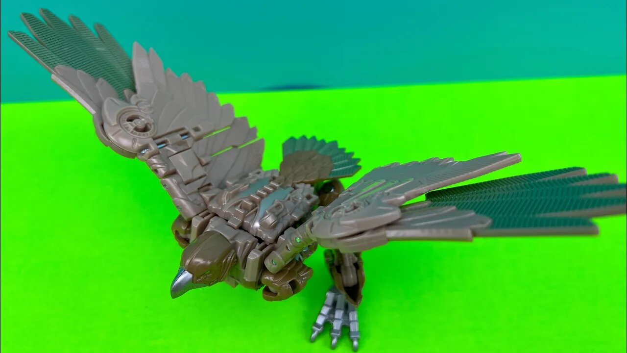 AIRAZOR, STUDIO SERIES RISE OF THE BEASTS TRANSFORMERS MAXIMAL REVIEW