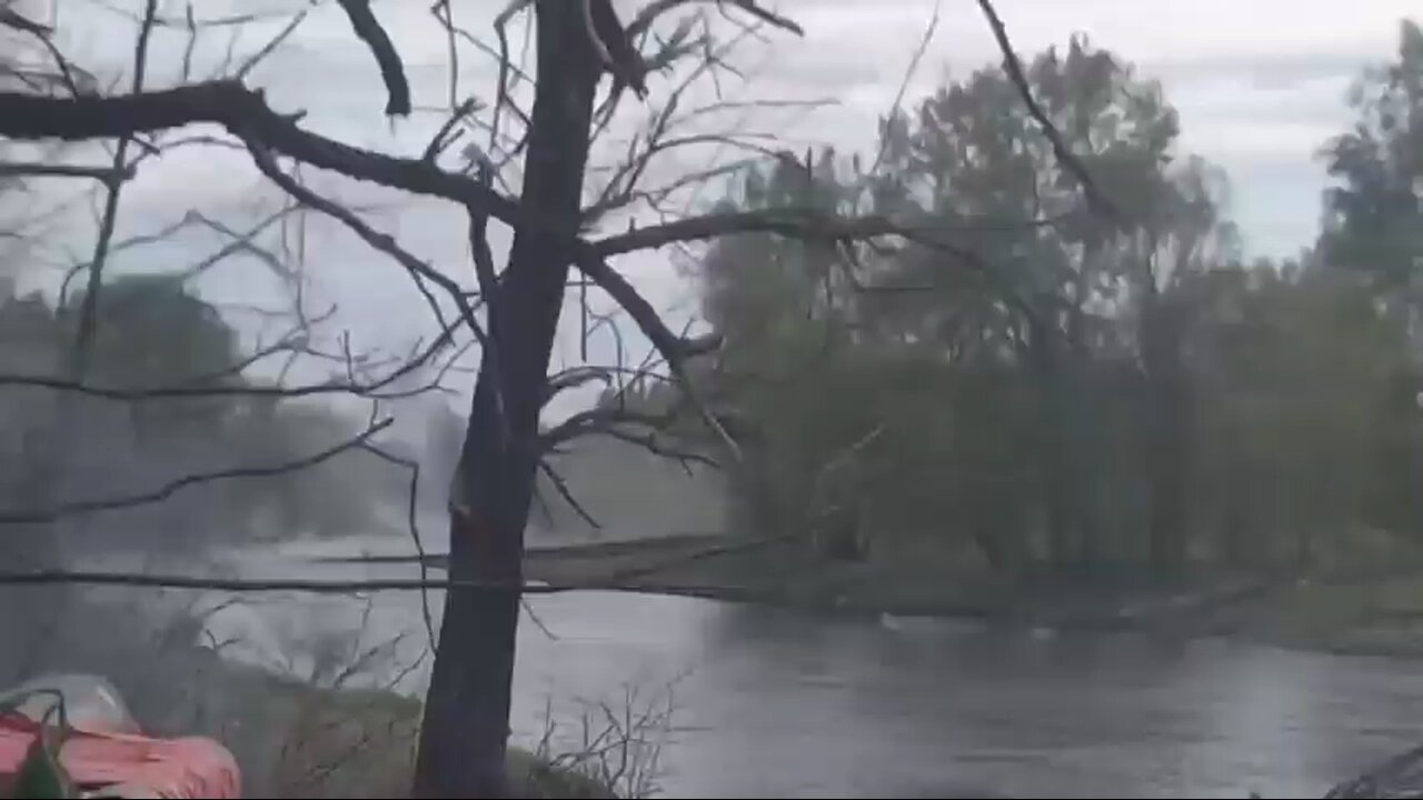 Destruction of a pontoon crossing and units of the Armed Forces of Ukraine trying to cross the Seversky Donets