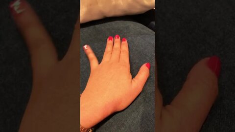 Red Nails 💅 #short