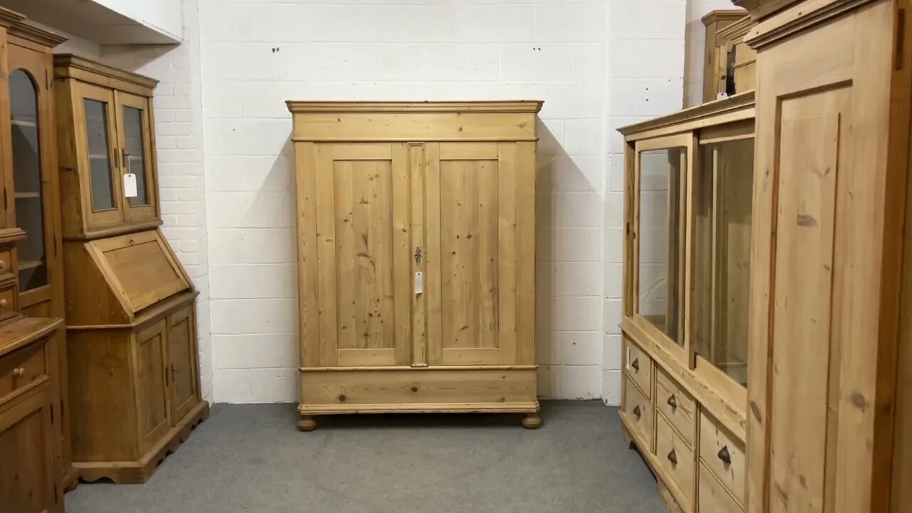 Small Double Antique Pine Wardrobe (Dismantles) (Y6801F) @PinefindersCoUk