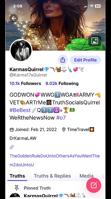 TruthSocialsQuirrel Familia