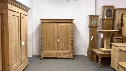 Small Double Antique Pine Wardrobe (dismantles into 2 sections) (v8206E) @PinefindersCoUk