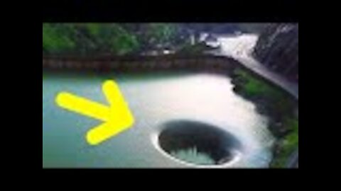This Hole in a Lake Contains a Terrifying Mystery That Cost a Clueless Victim’s Life