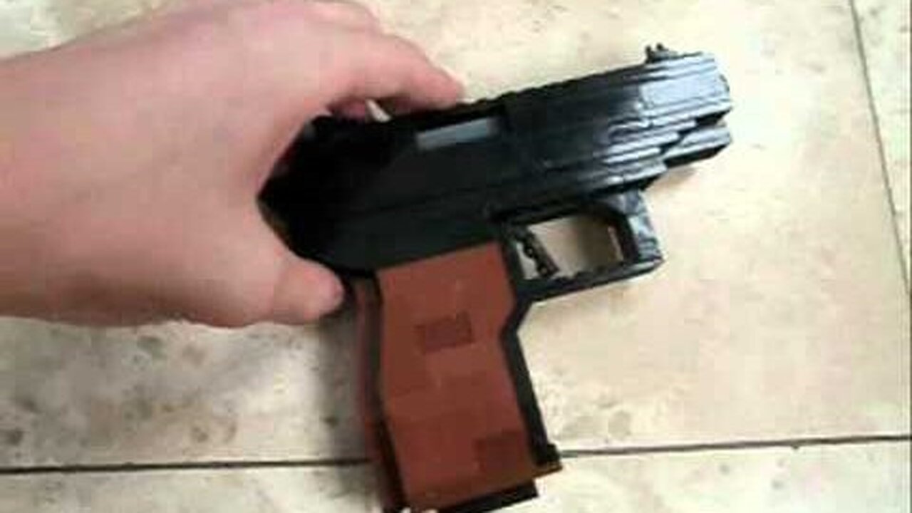 Call Of Duty: Black Ops: LEGO Makarov